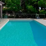 V196 Villa Brisas