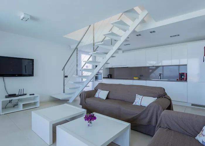 V196 Brisa By Menorcarentals וילה סון באו