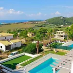 V196 Villa Brisas Villa
