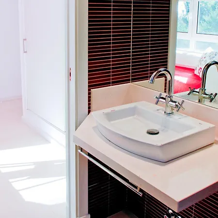 V196 Brisa By Menorcarentals