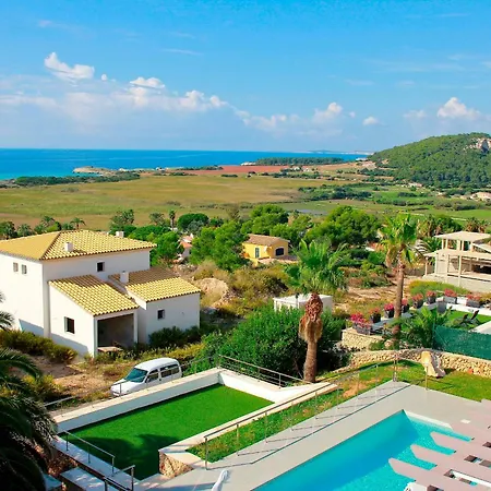 V196 Brisas Villa *