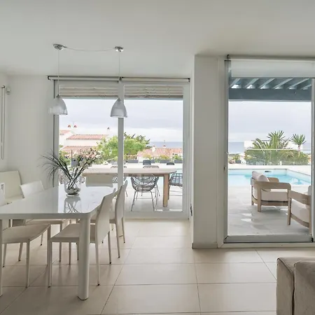 V196 Brisas Villa Son Bou