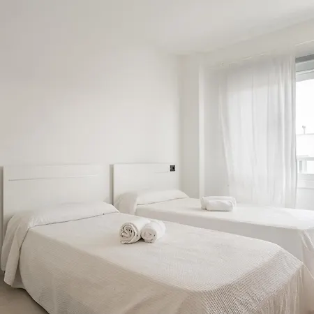 V196 Brisas Villa