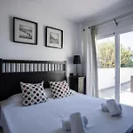 V196 Brisas Villa
